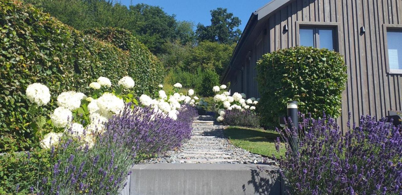 Le Petit Moussis Chalet Stavelot